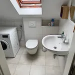 Emma O Apartment *